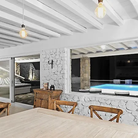 Michaelangelo Villa *